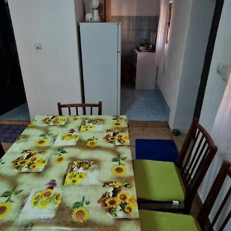 Pensiunea Casa Andreea Novaci-Străini Exterior foto